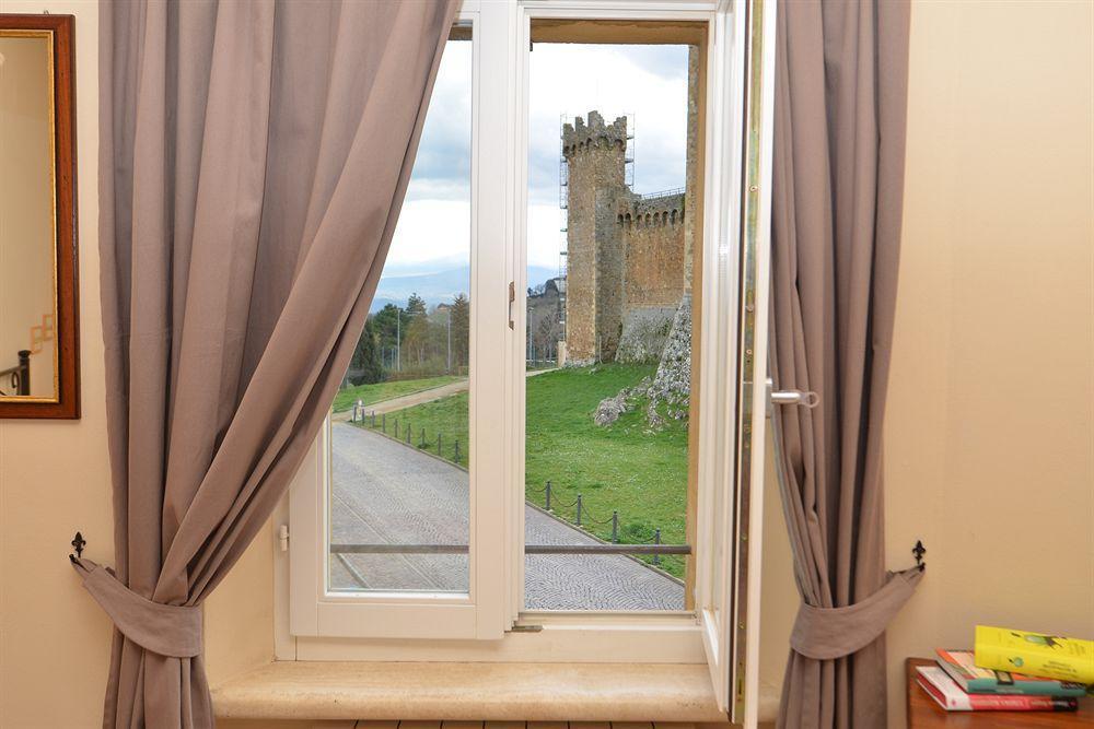 Il Barlanzone Affittacamere Montalcino Exterior foto