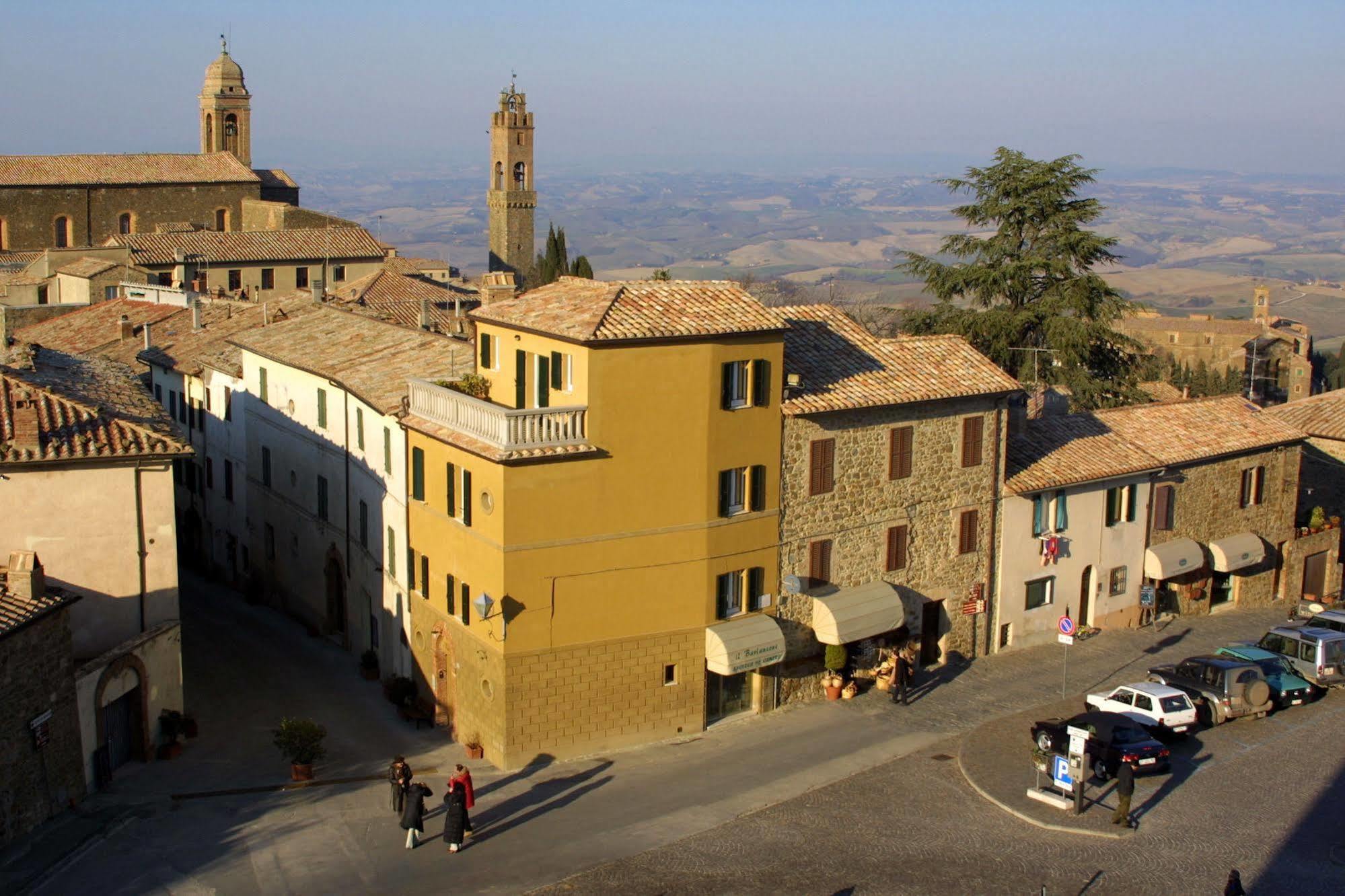 Il Barlanzone Affittacamere Montalcino Exterior foto